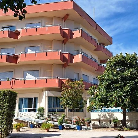 Hotel Le Pleiadi San Felice Circeo Exterior photo